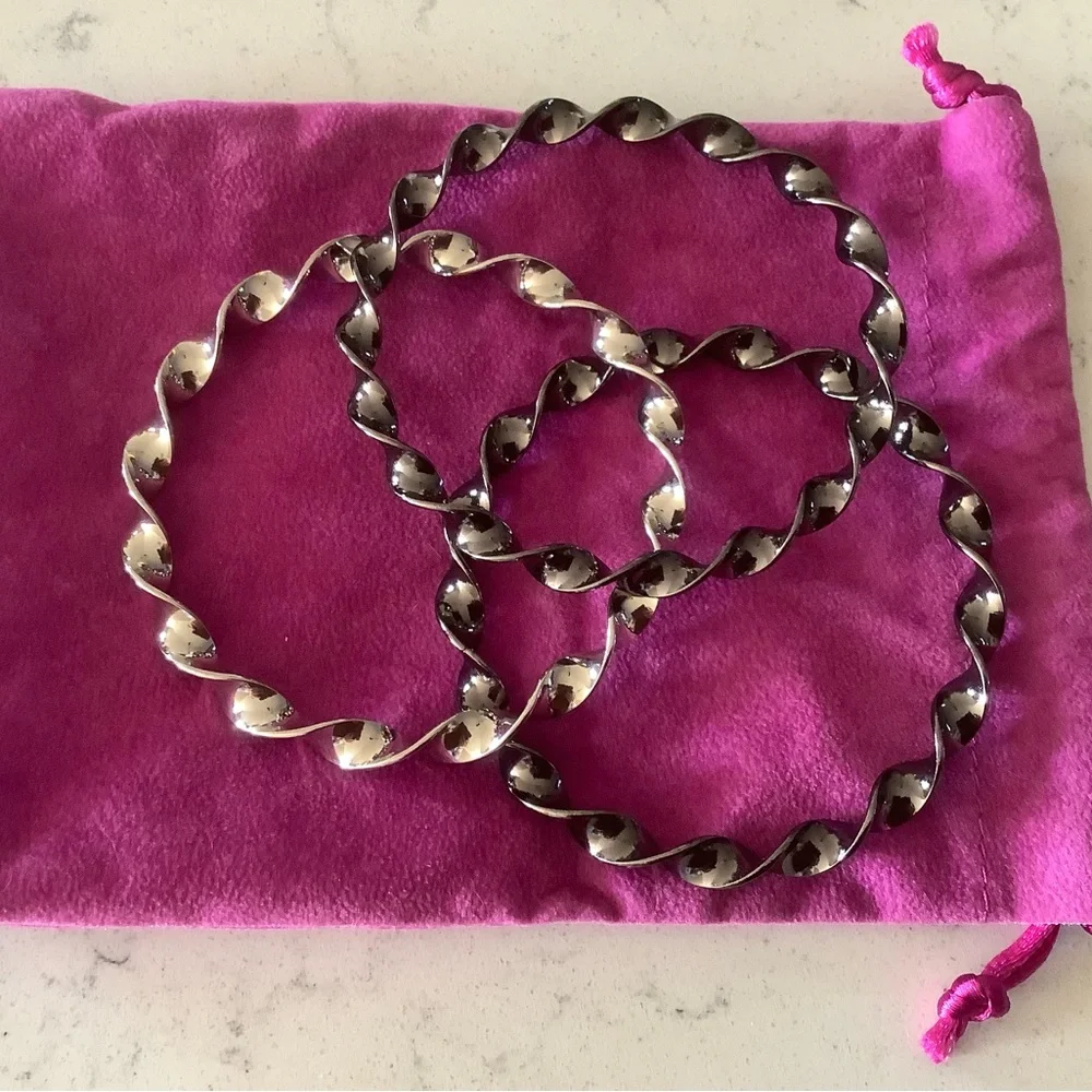Ann Taylor womens sliver based 3 pc wristlet bangles